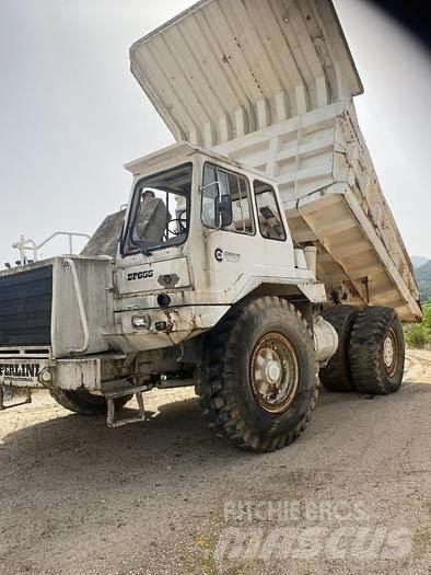 Perlini DP655 Міні самоскиди