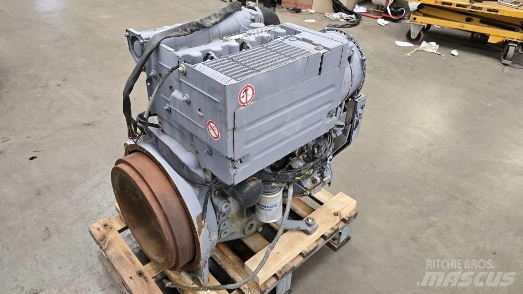 Deutz F3L1011F Двигуни