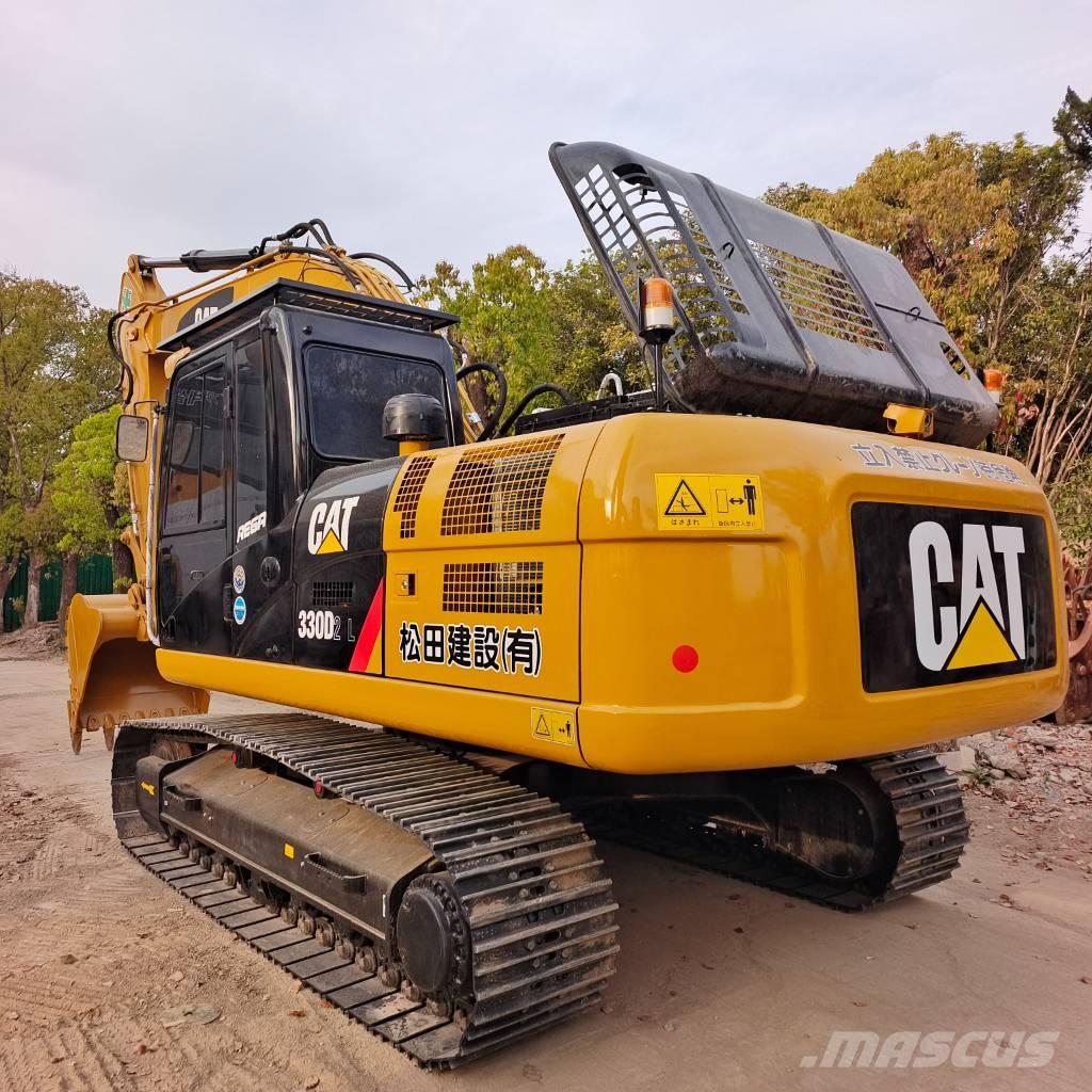 CAT 324 D2L Гусеничні екскаватори