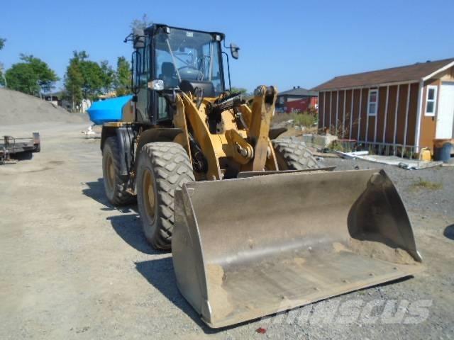 CAT 914M Фронтальні навантажувачі
