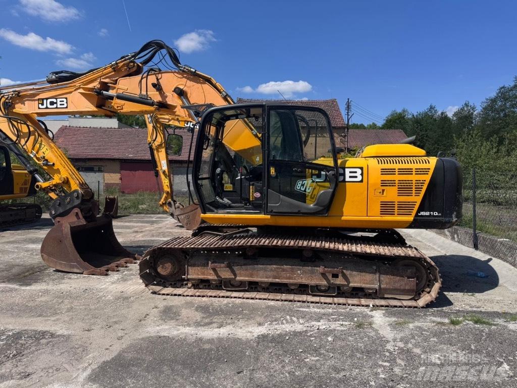 JCB JS 210 LC Гусеничні екскаватори
