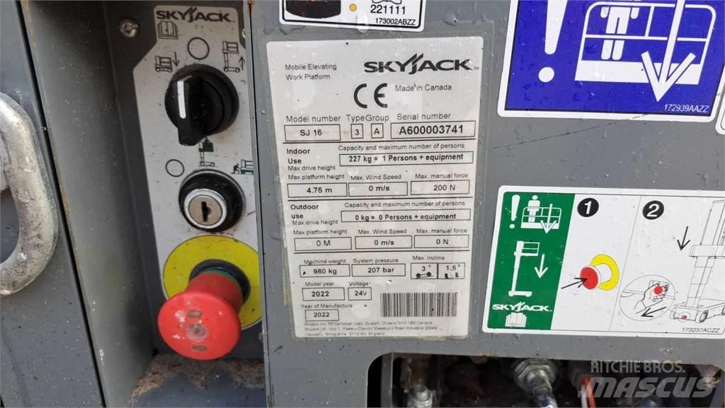 SkyJack SJ16 Інші підйомники і платформи