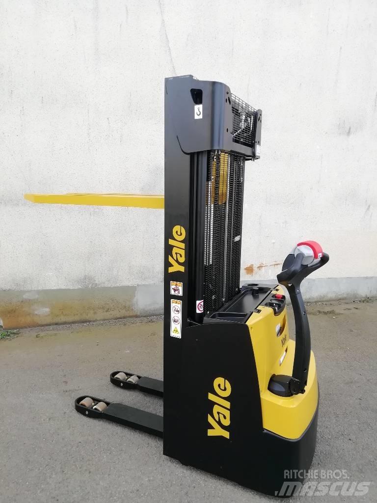 Yale MS12 Ручний візок