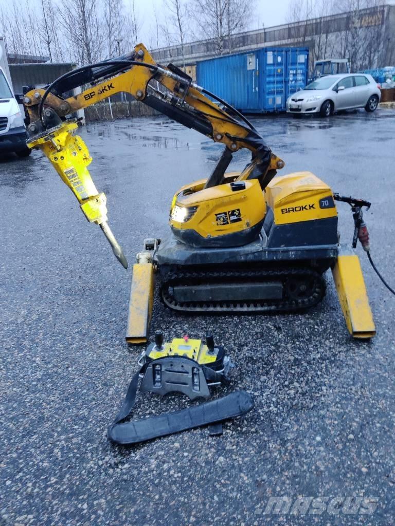 Brokk 70 Екскаватори для знесення споруд