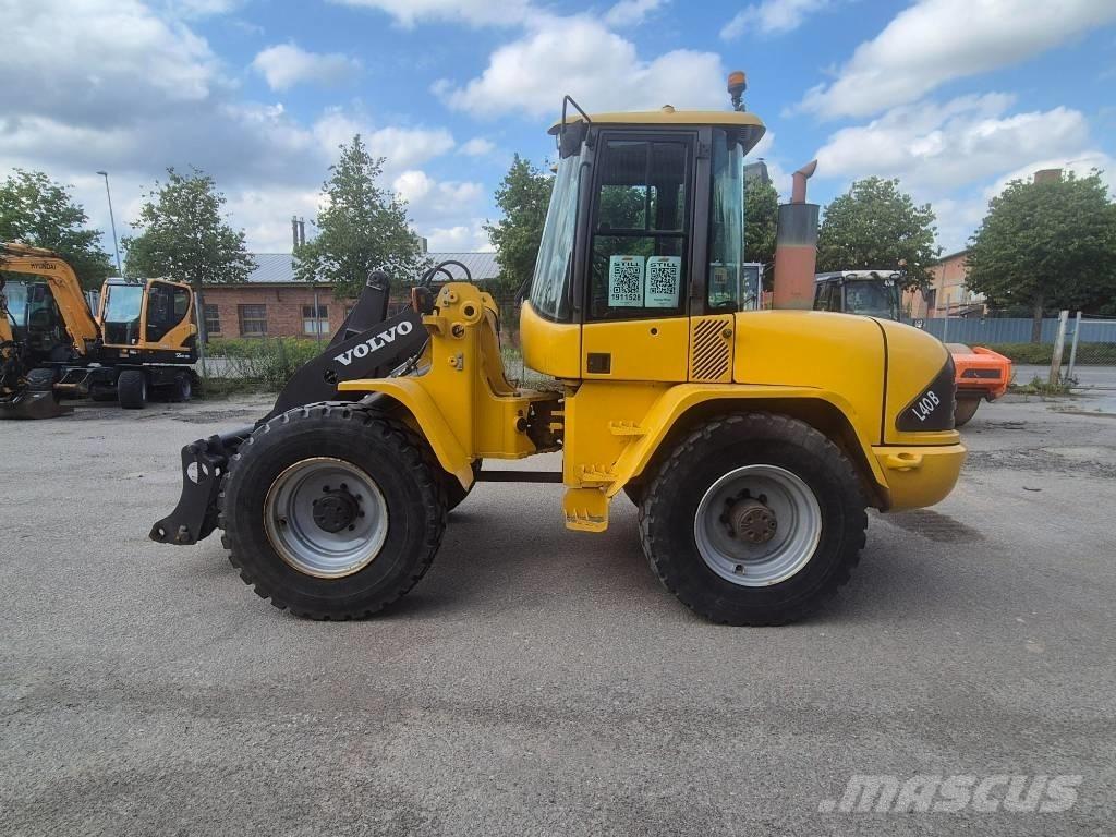 Volvo L 40 B Фронтальні навантажувачі