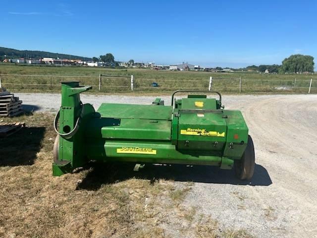 John Deere 3950 Фуражні комбайни