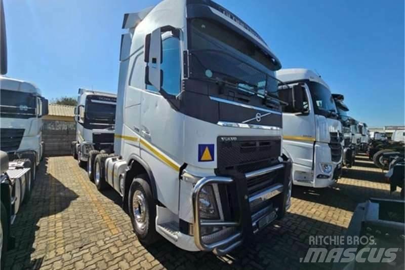 Volvo FH Вантажівки / спеціальні