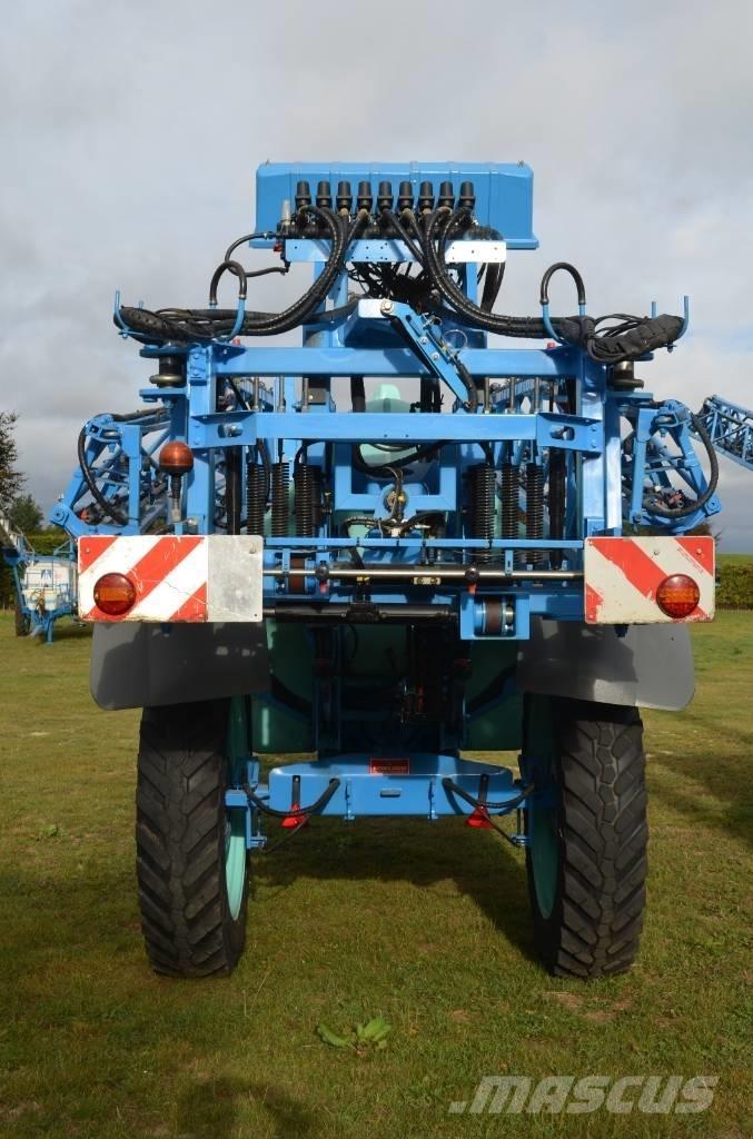 Berthoud Tenor Причіпні обприскувачі