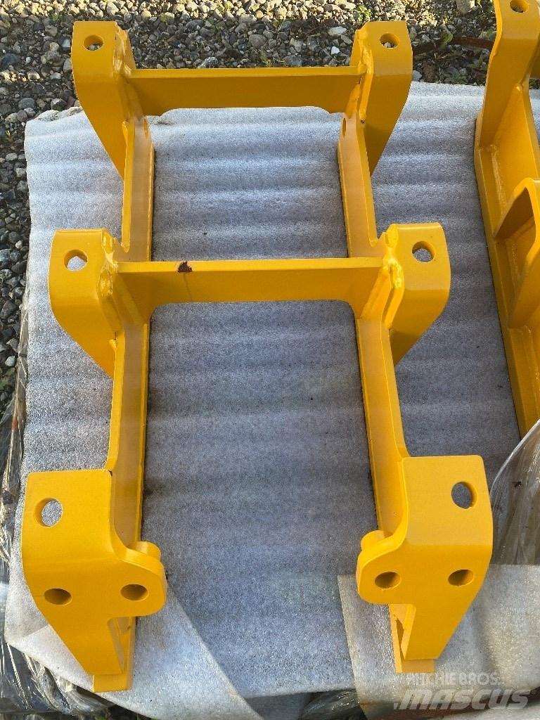 Komatsu D65PX Гусеничні бульдозери