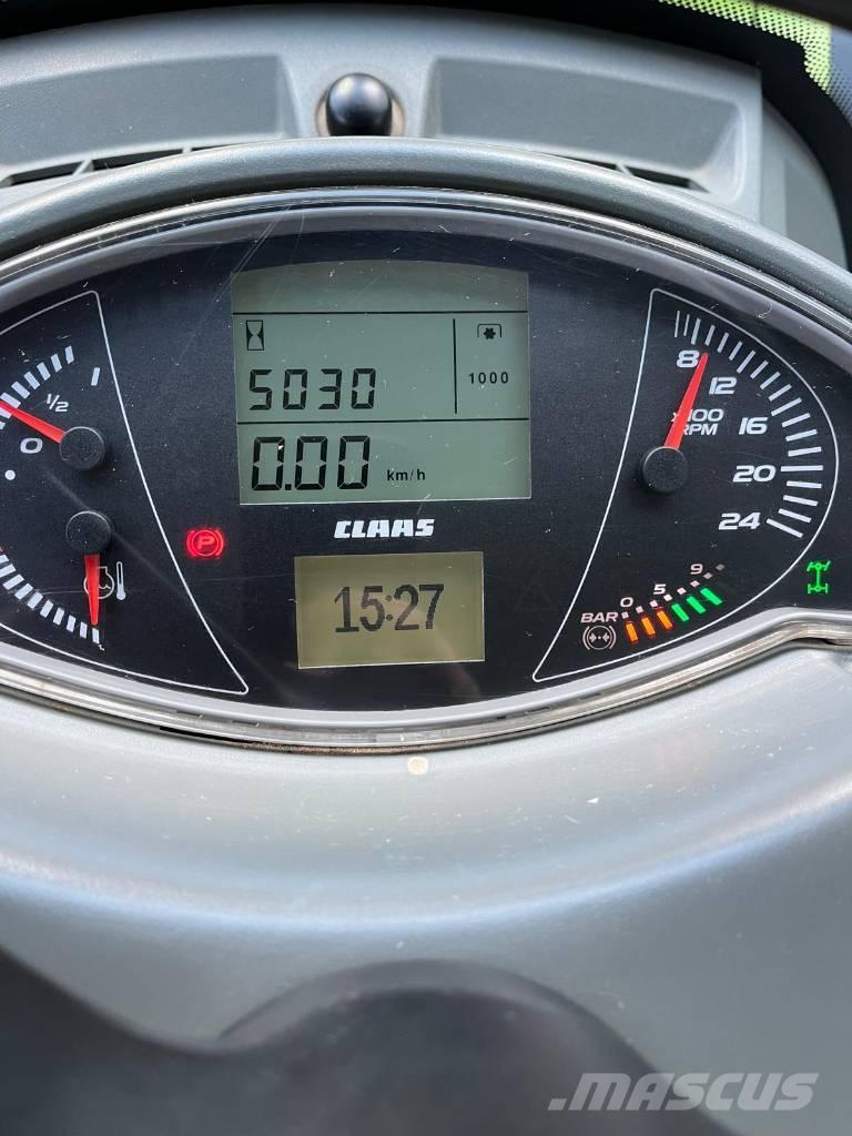 CLAAS Axion 800 CIS Трактори