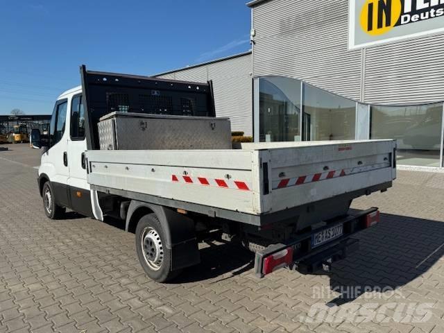 Iveco Daily 35 S12 Панельні фургони