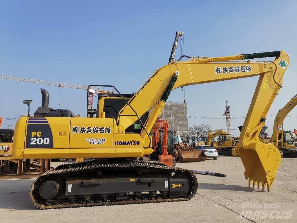 Komatsu PC 200-8N1 Гусеничні екскаватори