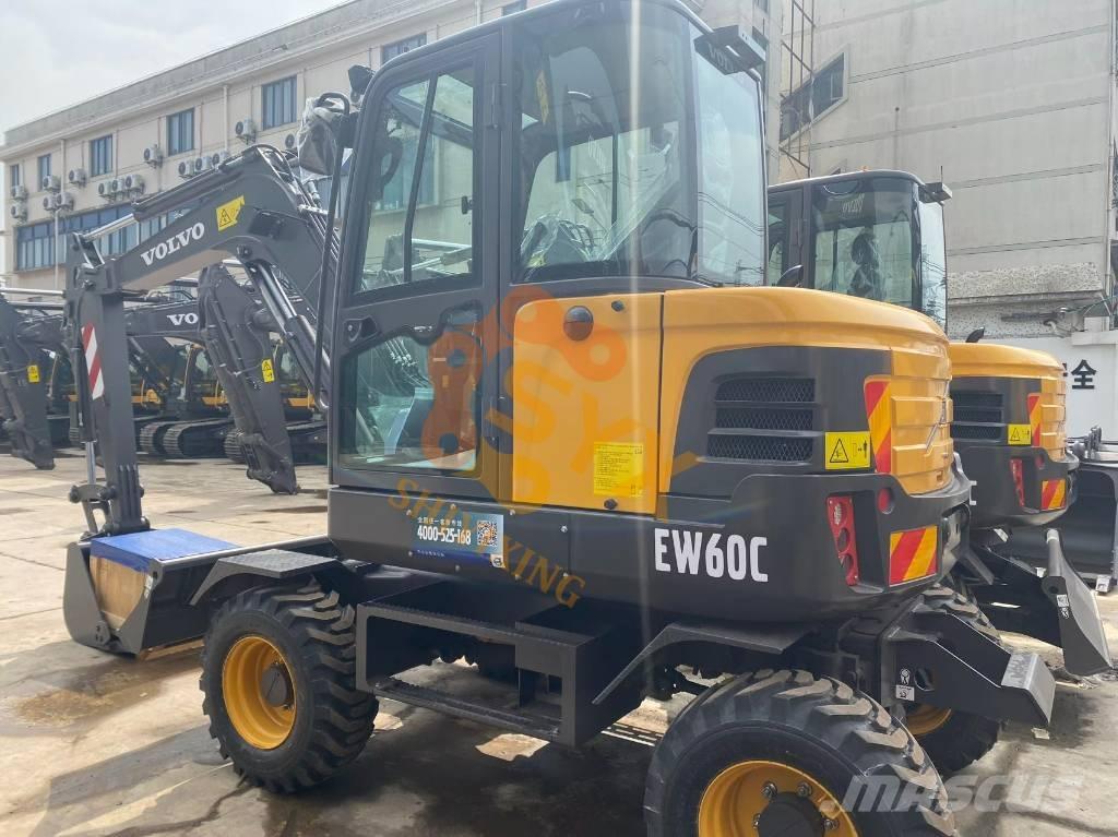 Volvo EW 60w vs Гусеничні екскаватори