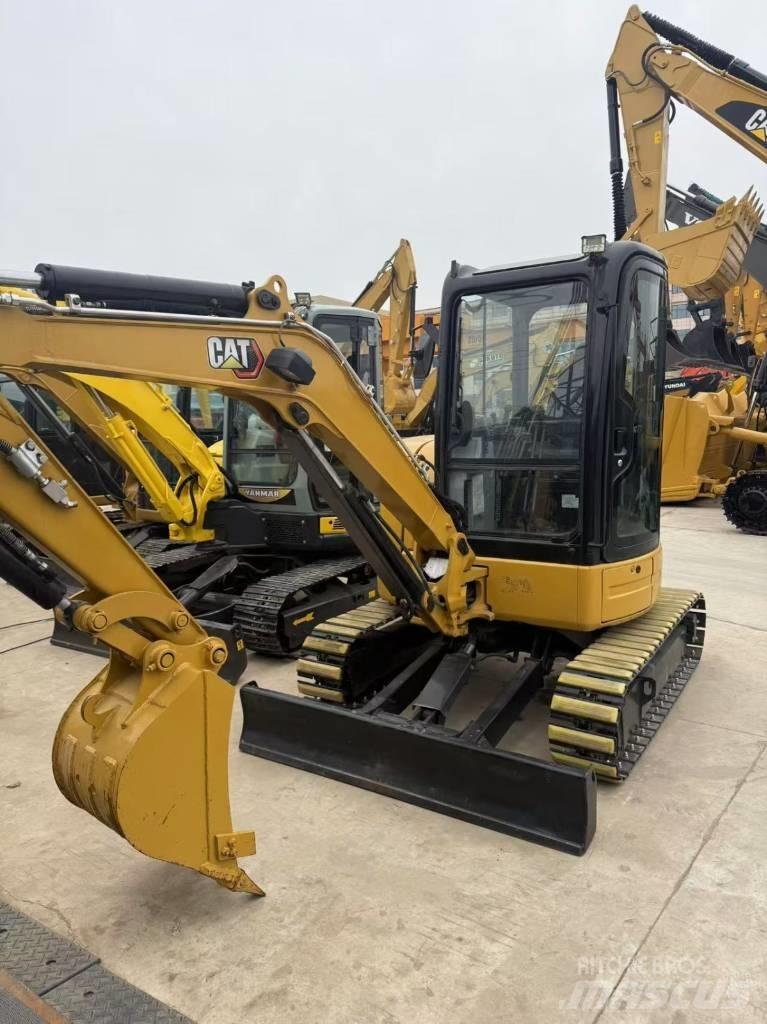 CAT 303.5 E Міні-екскаватори < 7т