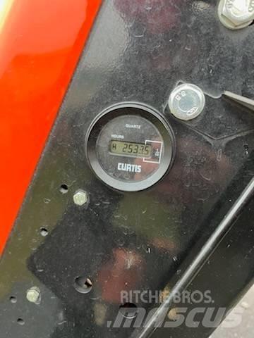 Jacobsen 305 Косарки фарватера