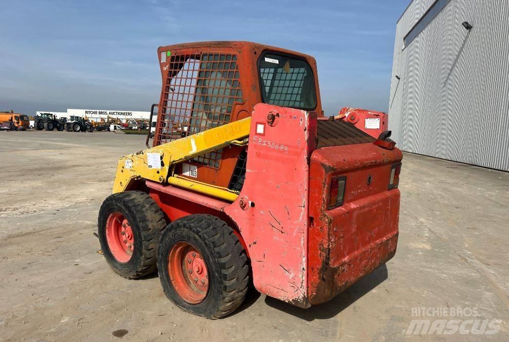 Bobcat 753 Міні-навантажувачі