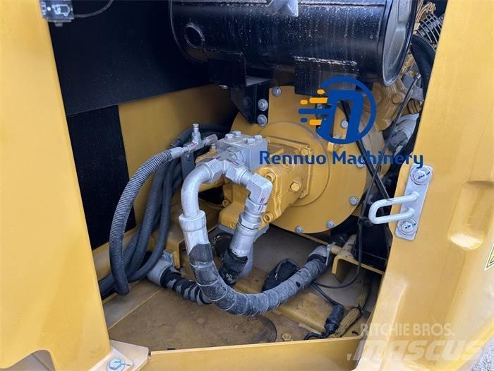 CAT 307E2/E Міні-екскаватори < 7т