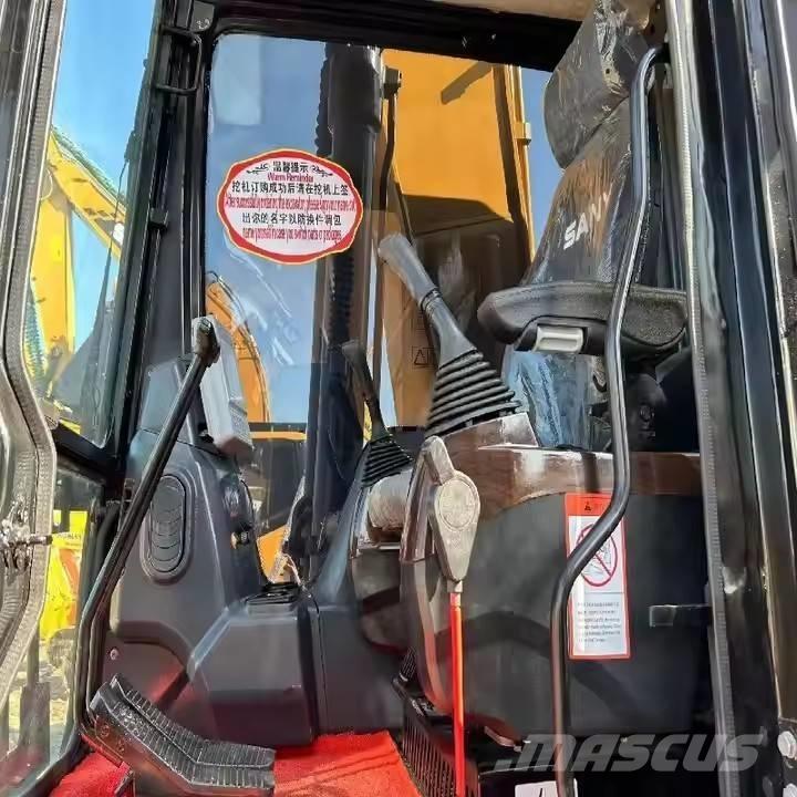 Sany SY 215 C Гусеничні екскаватори