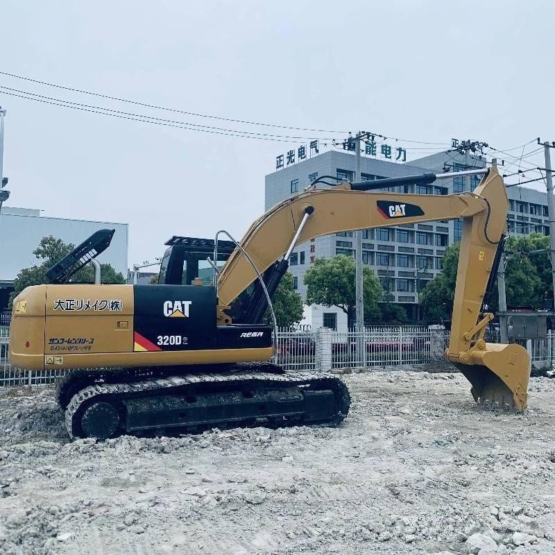 CAT 320 D Гусеничні екскаватори