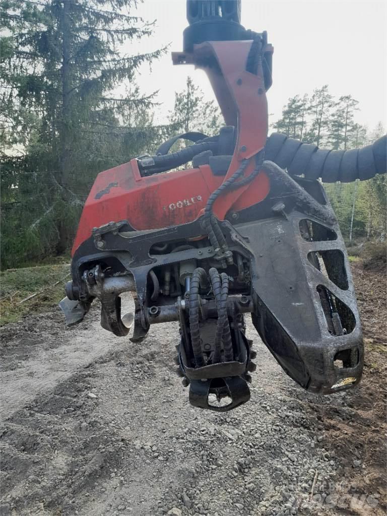 Komatsu C93 Валочні головки