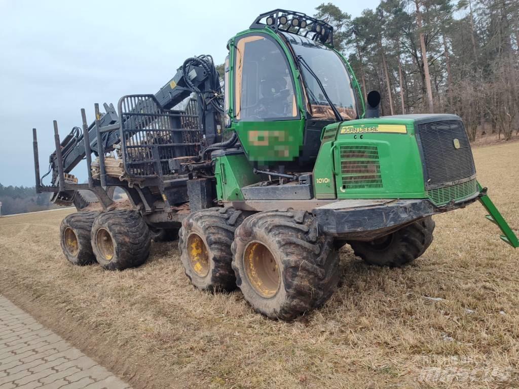 John Deere 1010 E Форвардери