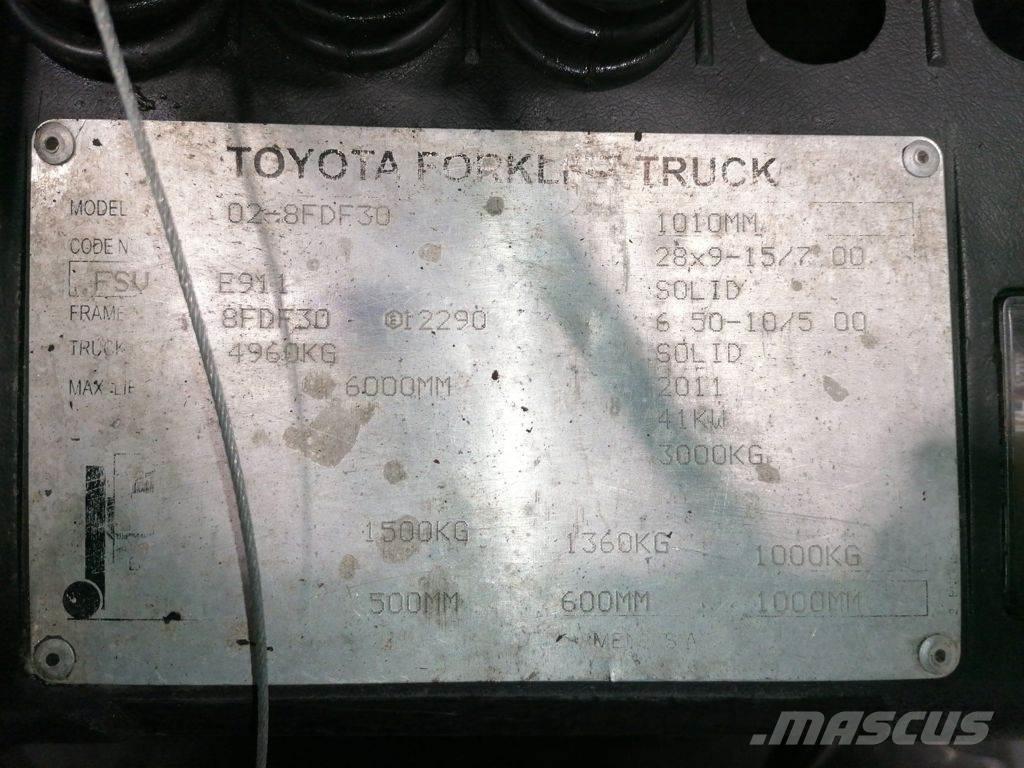 Toyota 02-8FDF30 Дизельні навантажувачі
