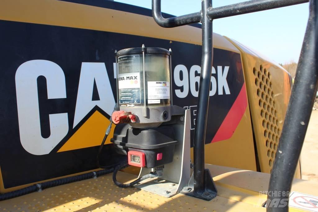 CAT 966 KXE Фронтальні навантажувачі