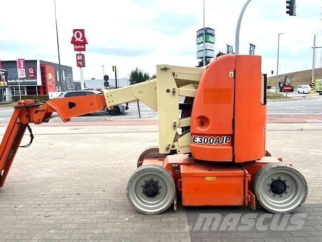 JLG E 300 AJP Колінчаті підйомники