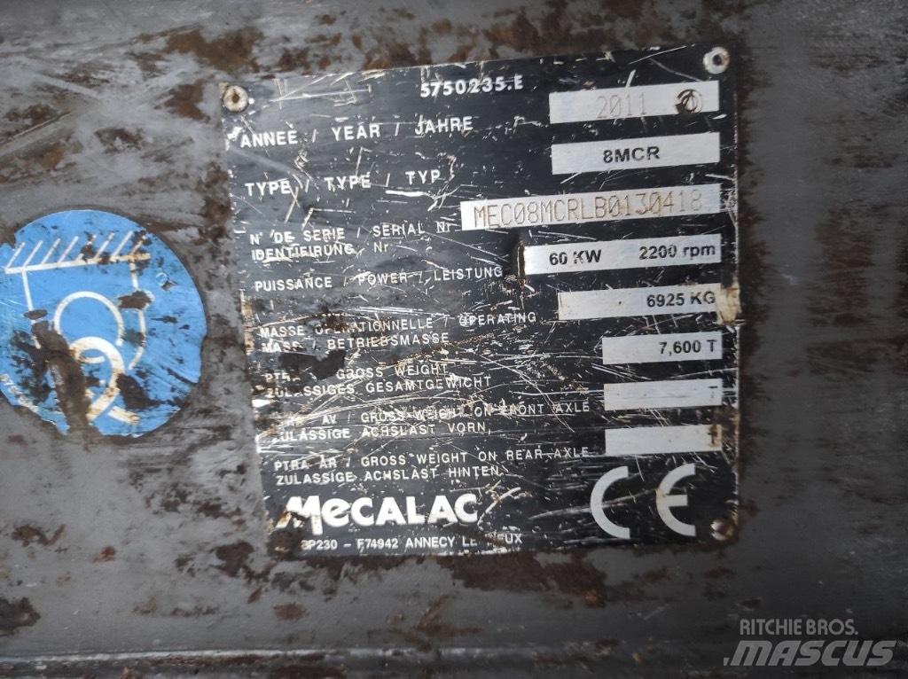 Mecalac 8 M CR Гусеничні екскаватори