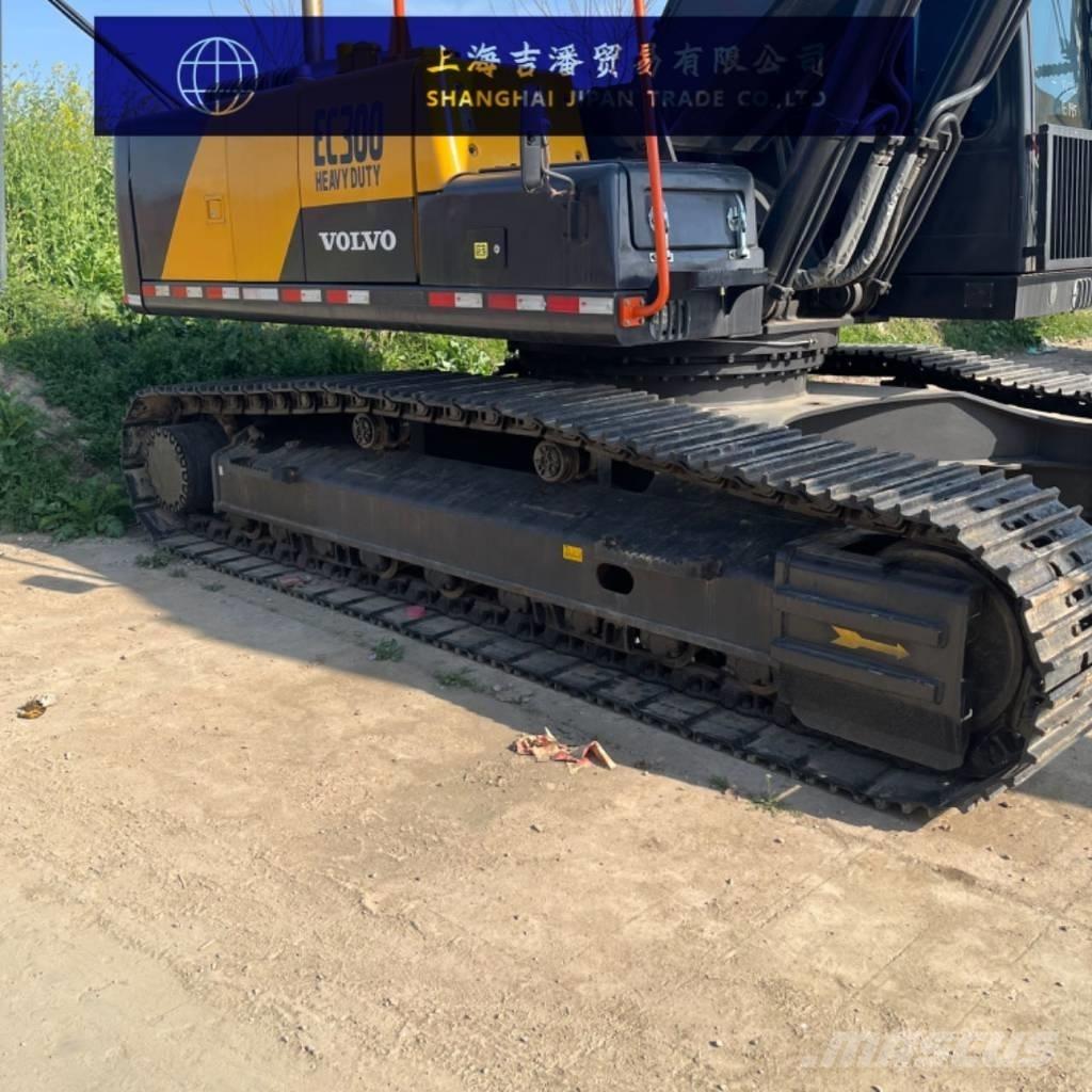 Volvo EC 300 Гусеничні екскаватори