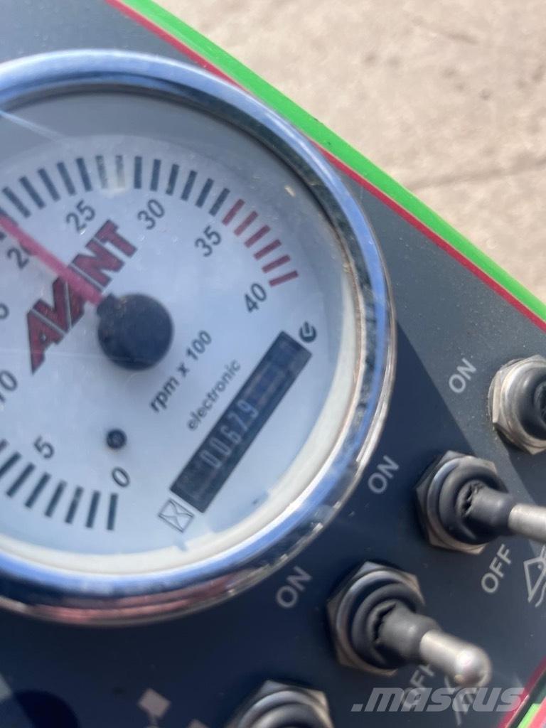 Avant M530 Малі навантажувачі