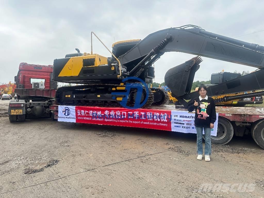 Komatsu PC200-7 Гусеничні екскаватори