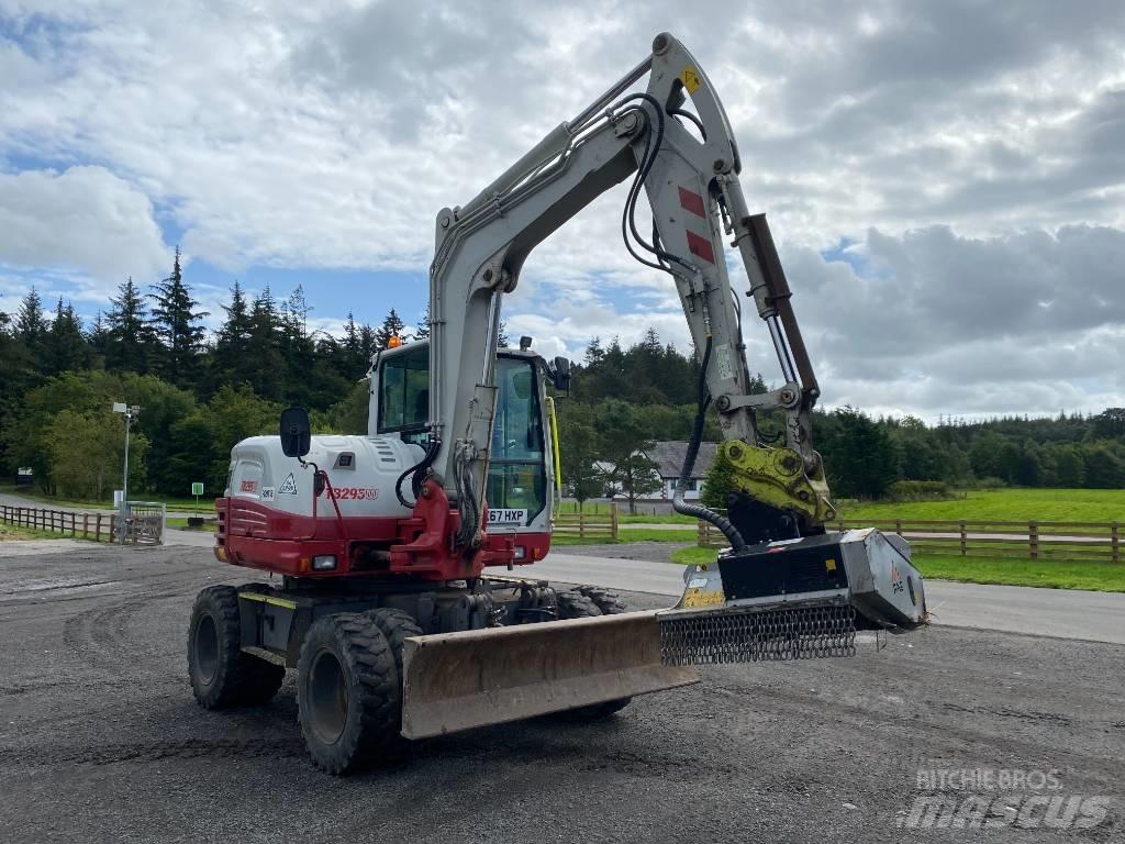 Takeuchi TB 295 W Екскаватори