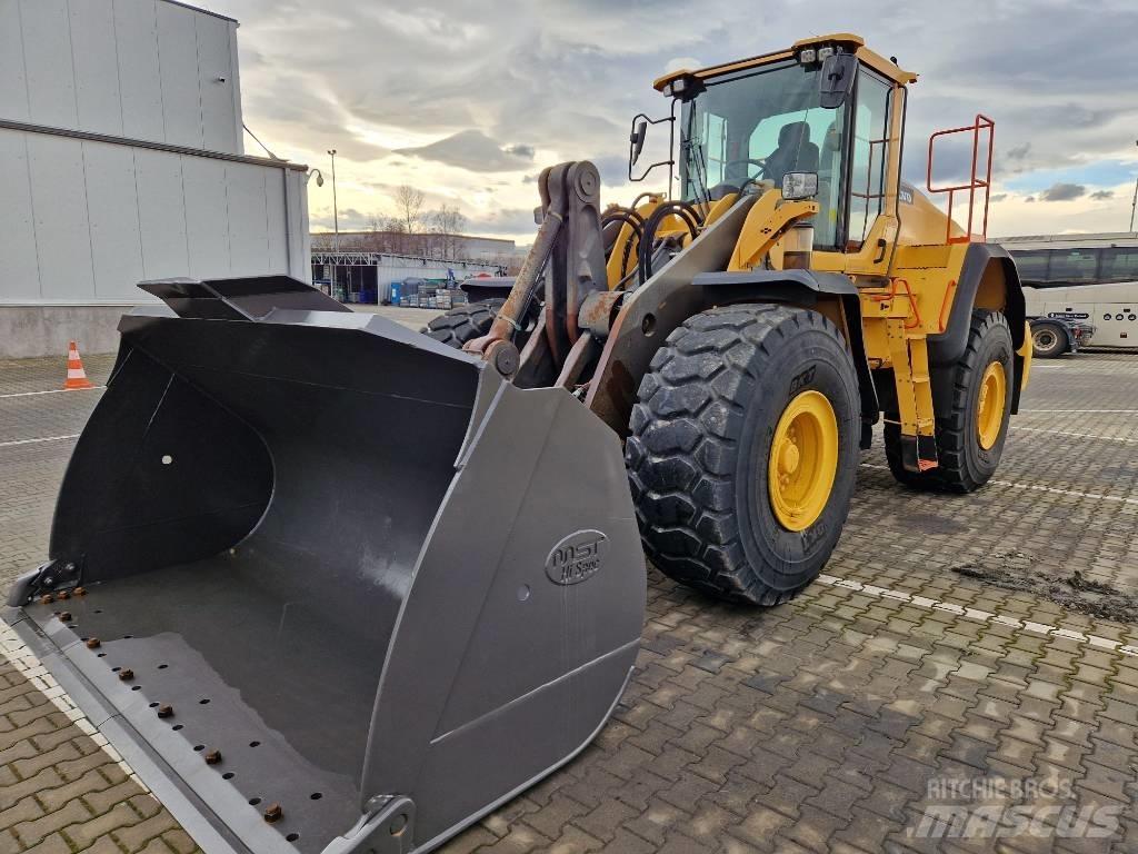 Volvo L 180 H Фронтальні навантажувачі