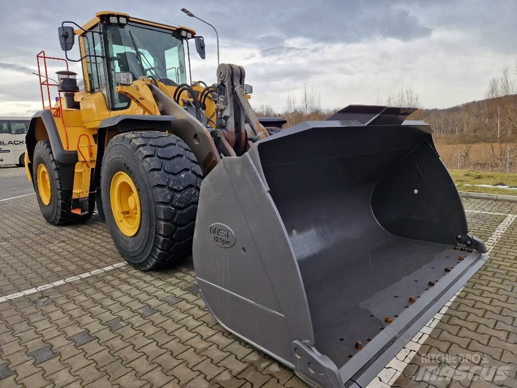 Volvo L 180 H Фронтальні навантажувачі