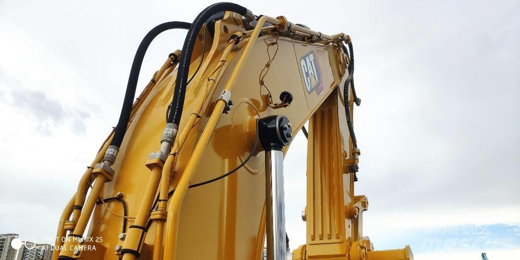 CAT 2021 CAT 349 Колісні екскаватори