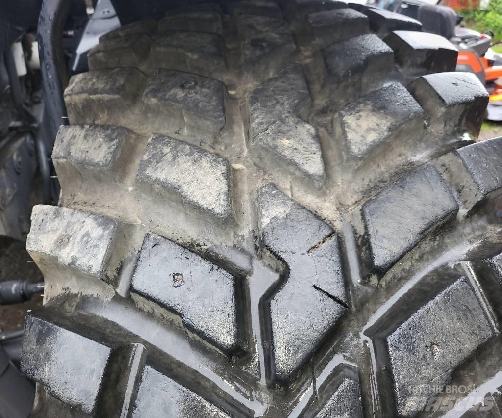 Valtra T 235 D Трактори