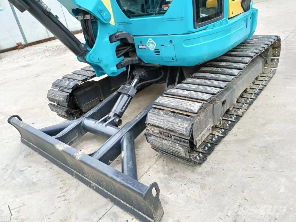 Kubota 155 Гусеничні екскаватори