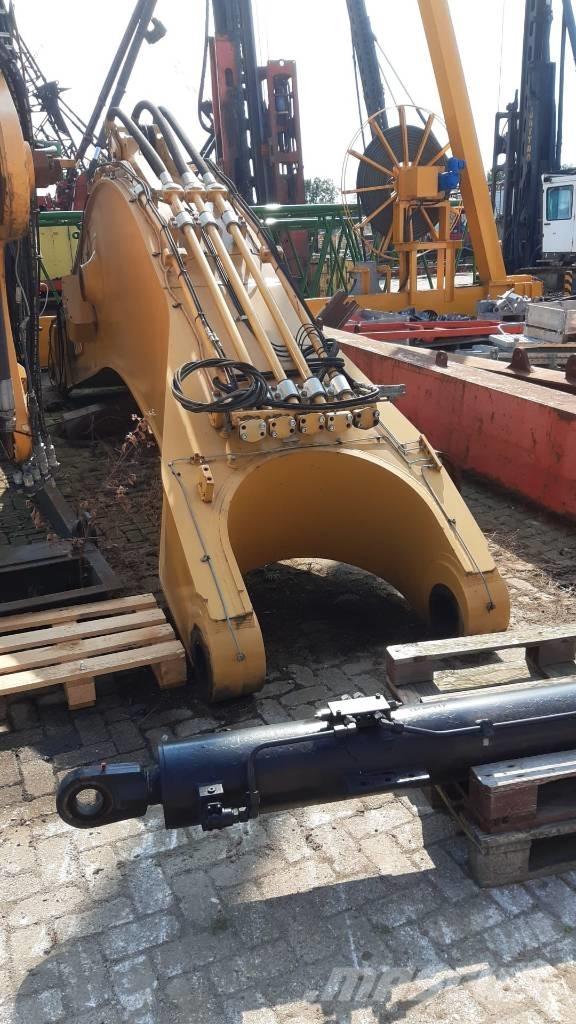 CAT 385/390/395 Траншейні екскаватори