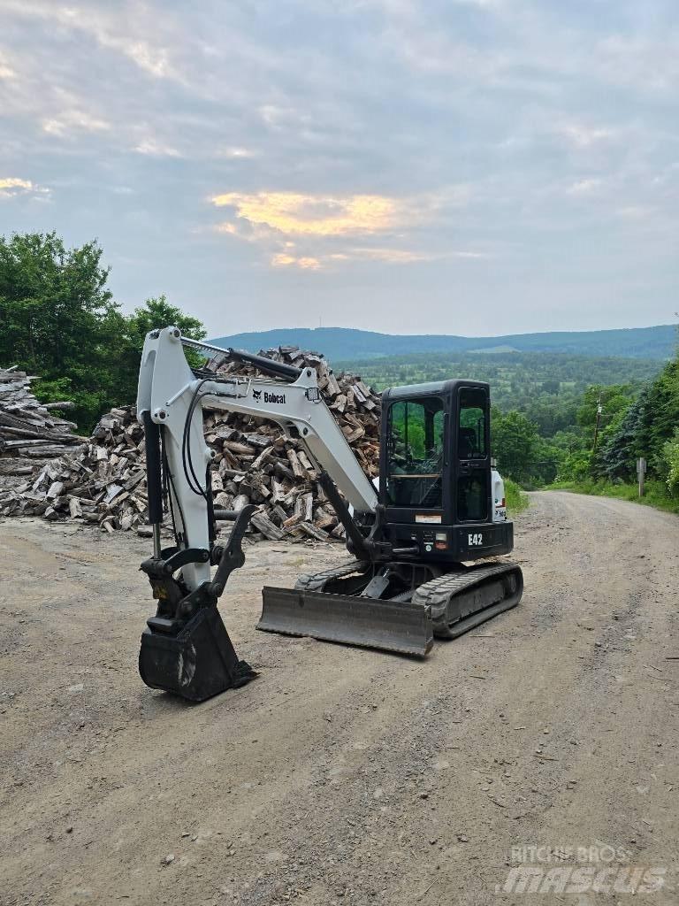 Bobcat E 42 Міні-екскаватори < 7т