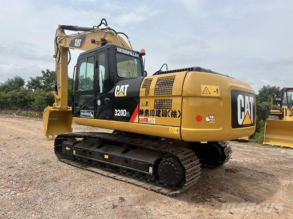 CAT 320 D Гусеничні екскаватори