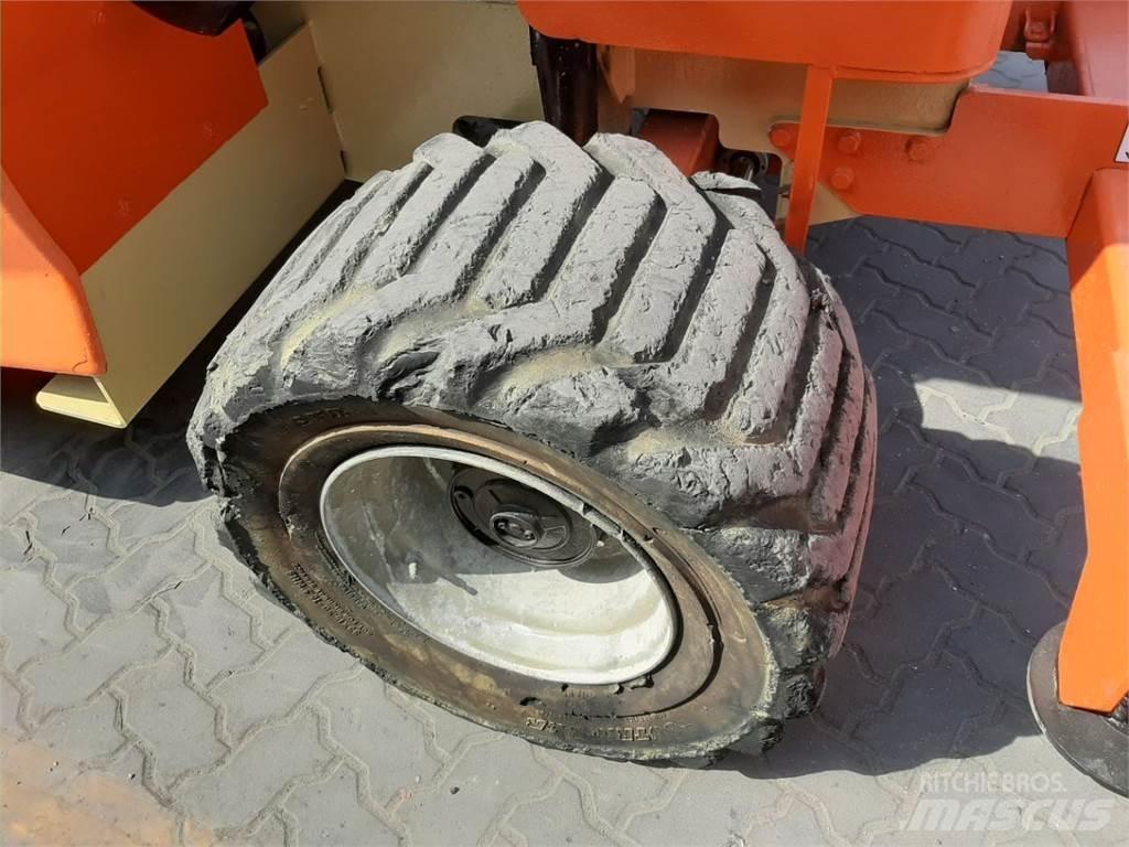 JLG 4394RT Підйомники-ножиці