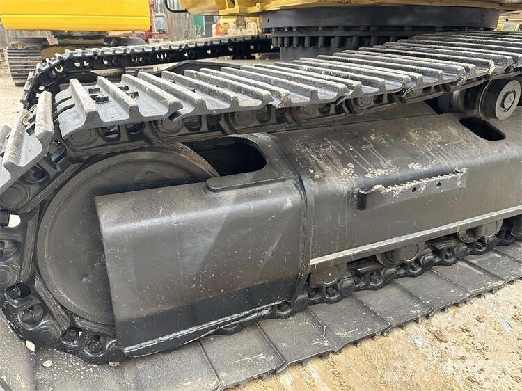 CAT 325D2 Гусеничні екскаватори