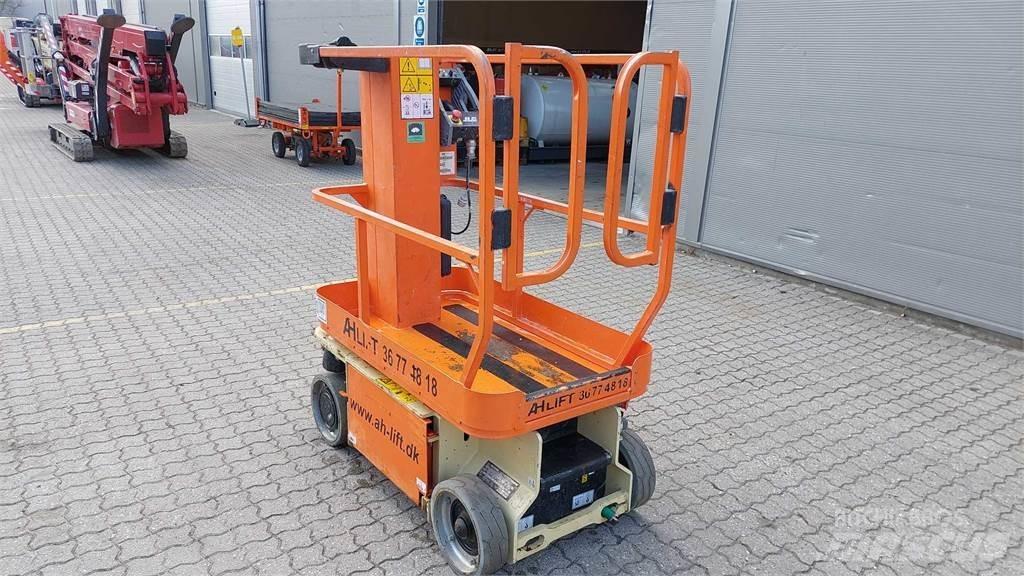 JLG 1230ES Інші підйомники і платформи