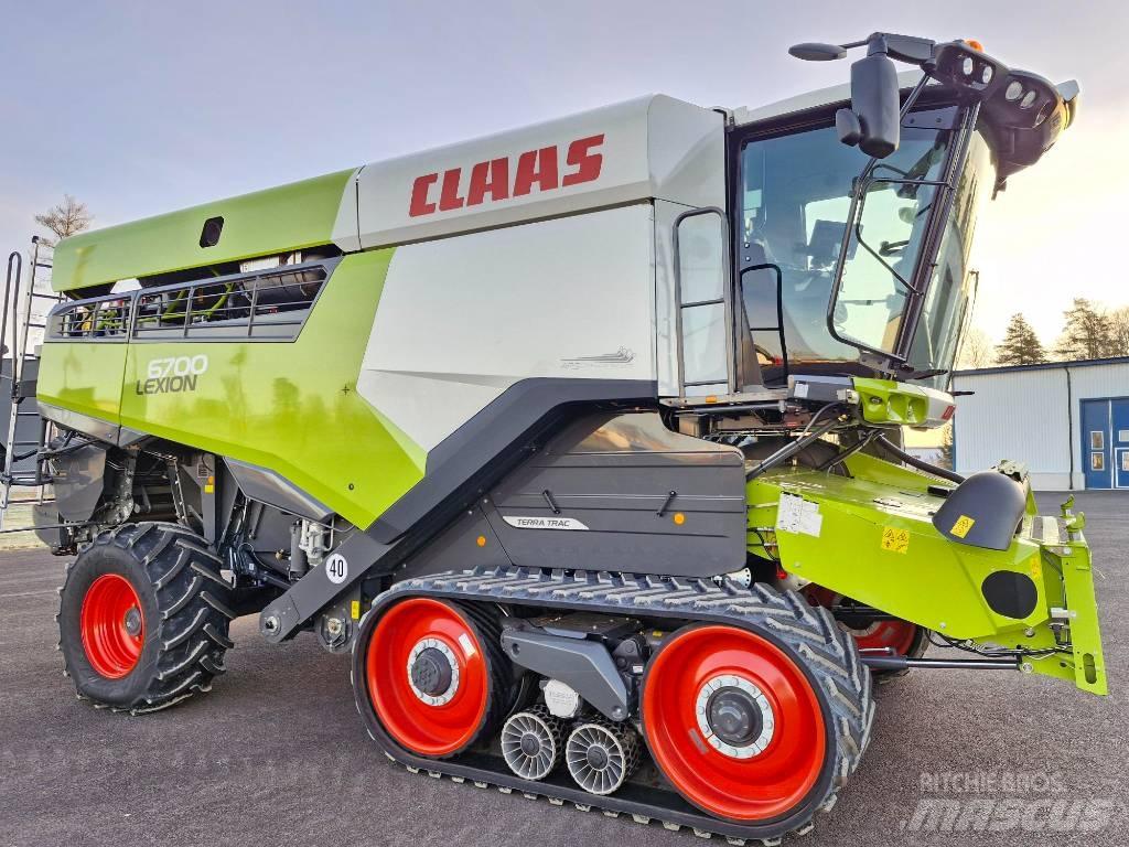 CLAAS LEXION  6700 TT Зернозбиральні комбайни