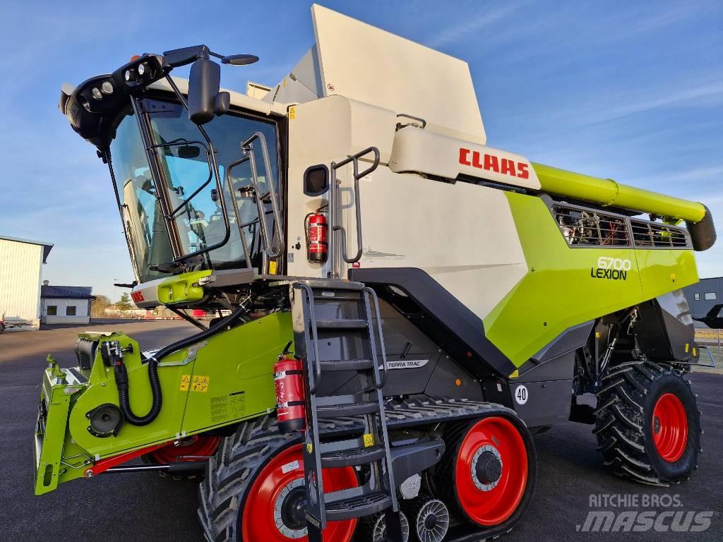 CLAAS LEXION  6700 TT Зернозбиральні комбайни