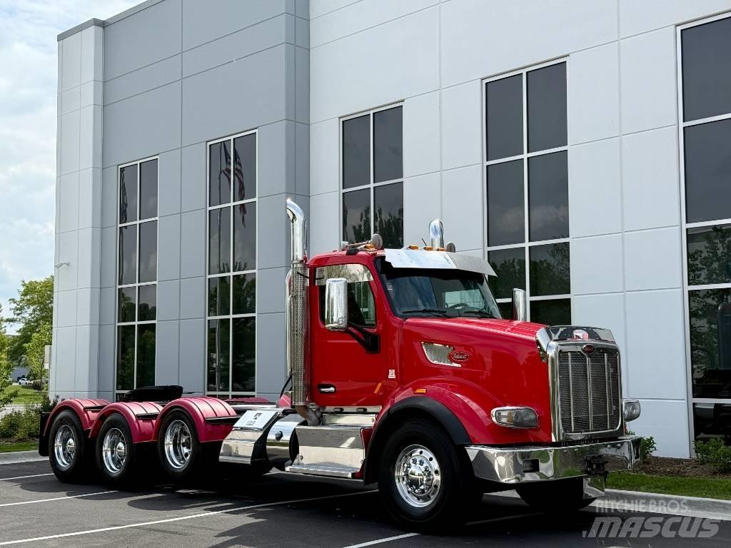 Peterbilt 567 Тягачі