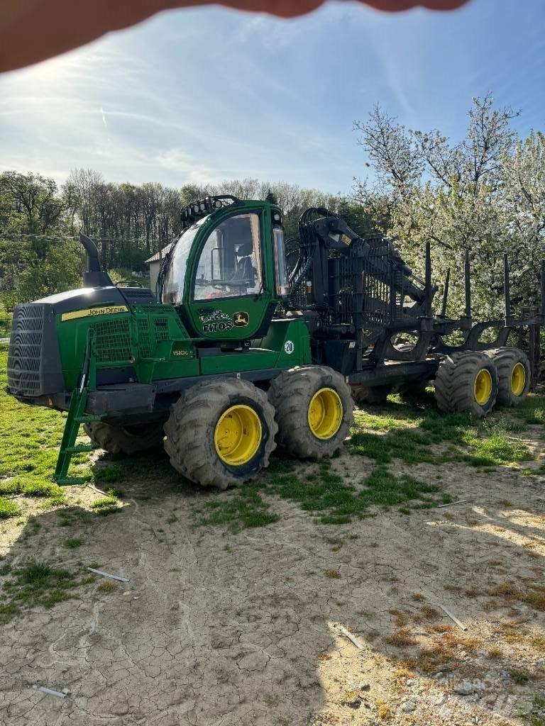 John Deere 1510G Форвардери