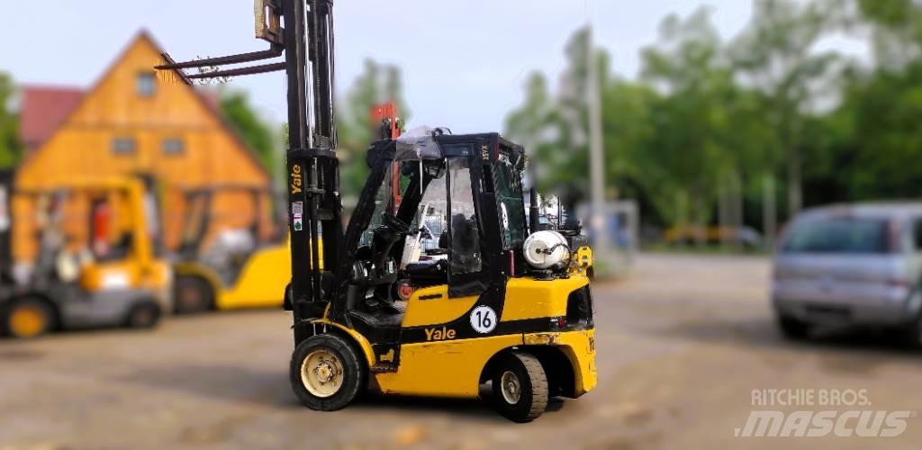 Yale GLP25VX Газові навантажувачі