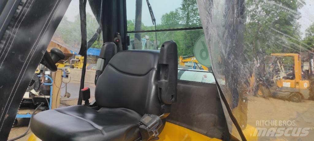 Yale GLP25VX Газові навантажувачі